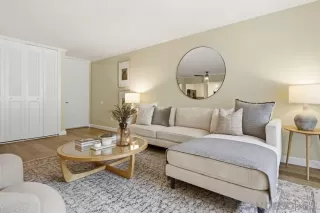 Photo #3: 260005702 Listing 