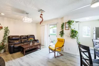 Photo #4: 260005716 Listing