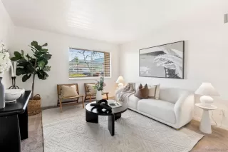 Photo #2: 260005732 Listing