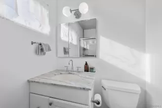 Photo #4: 260005738 Listing 