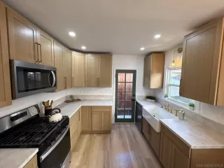 Photo #3: 260005752 Listing 