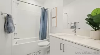 Photo #6: 260005797 Listing