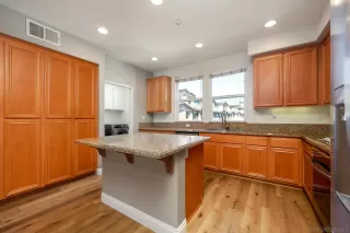 Photo #6: 260005816 Listing 