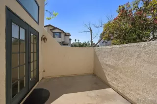 Photo #5: 260005818 Listing 