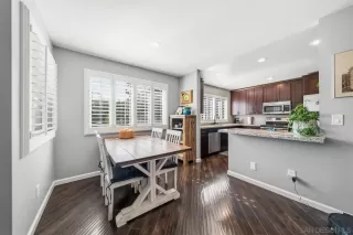 Photo #3: 260005819 Listing 