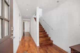 Photo #3: 260005837 Listing