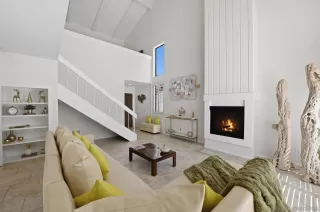 Photo #5: 260005840 Listing