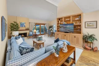 Photo #3: 260005882 Listing 