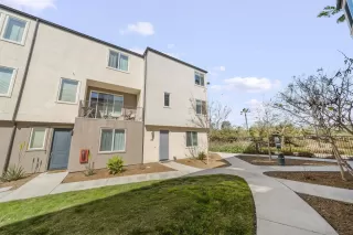 Photo #1: 260005889 Listing