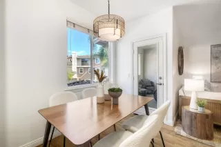 Photo #1: 260005912 Listing