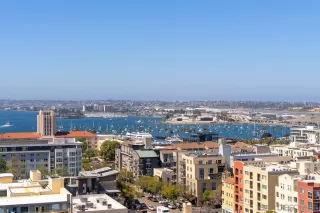 Photo #4: 260005922 Listing