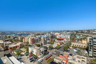 Photo #5: 260005922 Listing