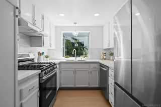 Photo #5: 260005934 Listing 