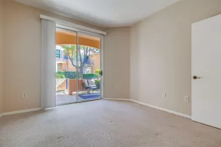 Photo #5: 260005948 Listing 