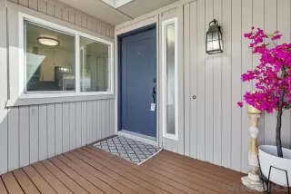 Photo #2: 260005950 Listing