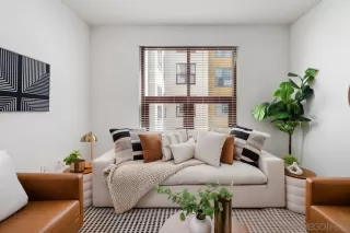 Photo #6: 260005967 Listing