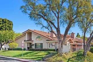 Photo #2: 260005974 Listing