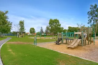 Photo #6: 260005974 Listing