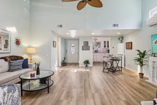 Photo #6: 260005976 Listing 