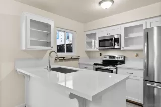 Photo #4: 260005993 Listing 