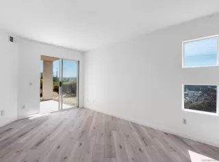 Photo #3: 260005995 Listing 