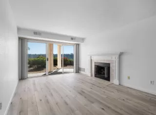 Photo #6: 260005995 Listing 