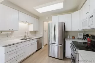 Photo #6: 260006001 Listing