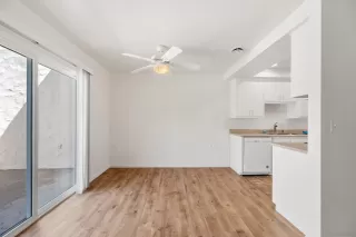 Photo #6: 260006029 Listing 