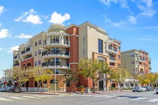 Photo #2: 260006042 Listing