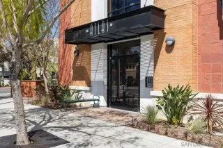 Photo #3: 260006042 Listing