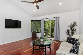 Photo #3: 260006051 Listing