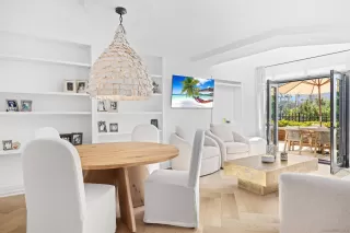 Photo #1: 260006086 Listing