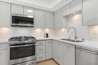 Photo #6: 260006086 Listing