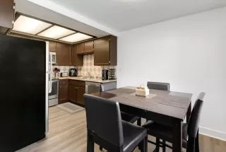 Photo #5: 260006101 Listing 