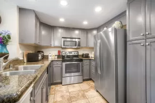 Photo #2: 260006117 Listing 