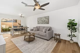 Photo #2: 260006148 Listing 