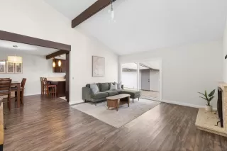 Photo #3: 260006171 Listing 