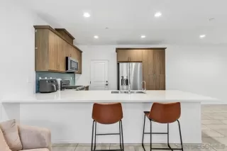 Photo #5: 260006185 Listing 