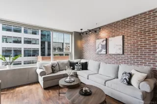 Photo #4: 260006193 Listing 