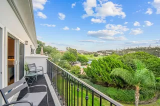 Photo #2: 260006243 Listing 