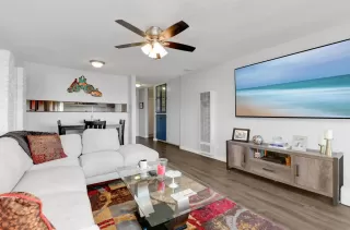 Photo #5: 260006258 Listing 