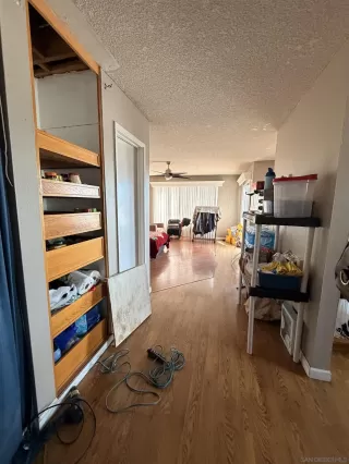 Photo #2: 260006263 Listing 