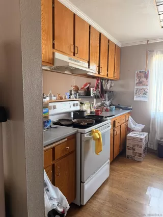 Photo #3: 260006263 Listing 