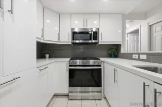 Photo #2: 260006269 Listing 