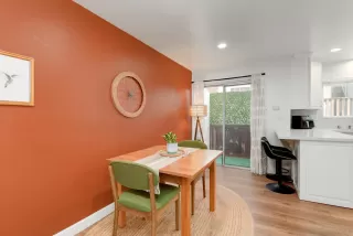 Photo #3: 260006312 Listing 