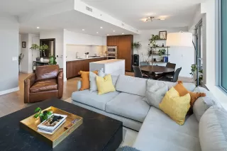 Photo #2: 260006335 Listing 