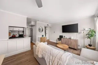 Photo #4: 260006346 Listing 