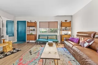 Photo #4: 260006351 Listing 