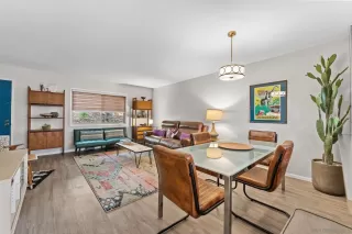 Photo #5: 260006351 Listing 