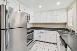 Photo #3: 260006358 Listing 